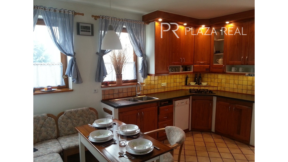 Prenájom-Bratislava- Záhorská Bystrica, 4-izbový rodinný dom s garážou