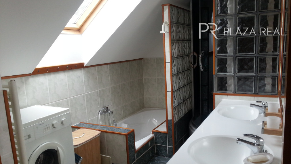 Prenájom-Bratislava- Záhorská Bystrica, 4-izbový rodinný dom s garážou