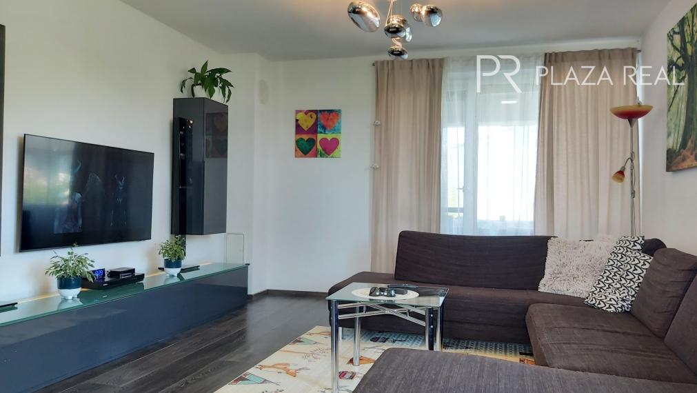 REZERVOVANÉ NOVOSTAVBA 4 izbový rodinný dom v Malom Raji  ponúka súkromie v tichej ulici