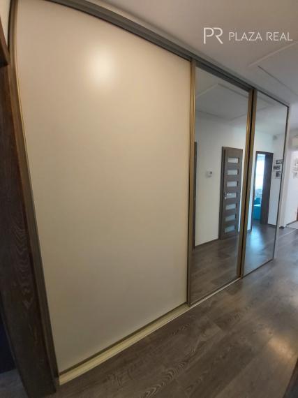 REZERVOVANÉ NOVOSTAVBA 4 izbový rodinný dom v Malom Raji  ponúka súkromie v tichej ulici