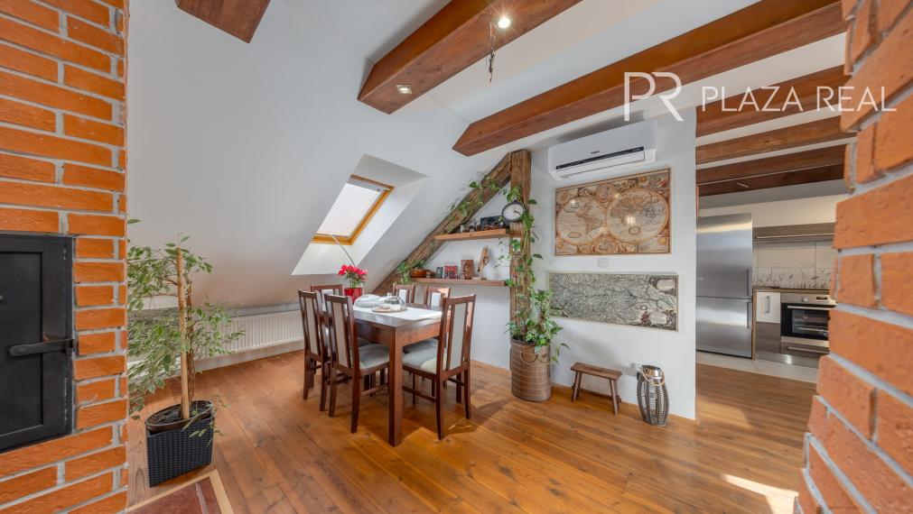 Lozorno - predaj 6-izbového rodinného domu s veľkou záhradou a garážou, 1119 m2.  REZERVOVANÉ