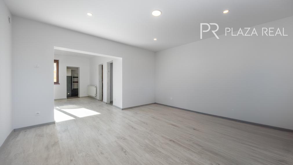 Lozorno - predaj 6-izbového rodinného domu s veľkou záhradou a garážou, 1119 m2.  REZERVOVANÉ