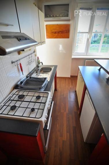 Prenájom - 2. izbový byt, Nové Mesto, Česká ul., útulný, širšie centrum.