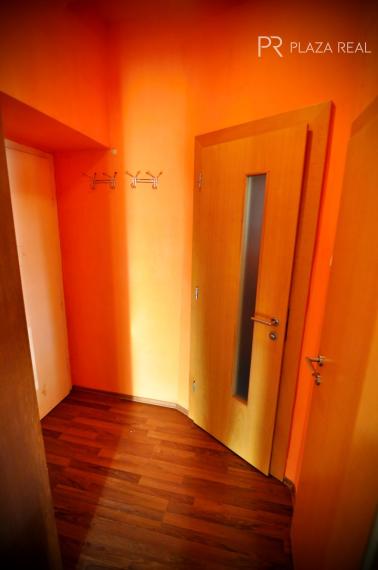 Prenájom - 2. izbový byt, Nové Mesto, Česká ul., útulný, širšie centrum.