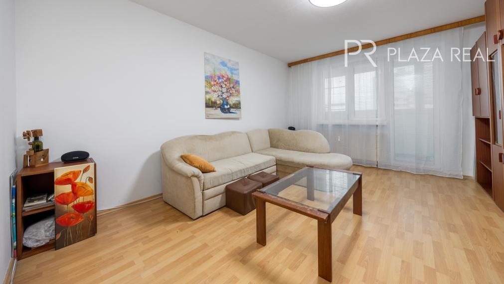 Predaj - 3-izbový svetlý byt, 64 m2, loggia 5m2, Matejkova ulica, Bratislava - Dlhé Diely