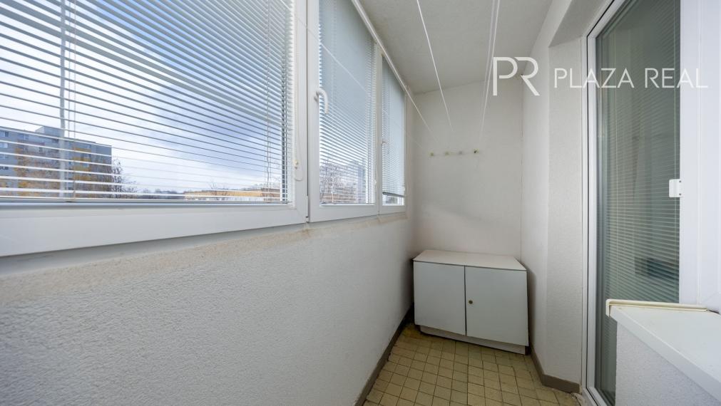 Predaj - 3-izbový svetlý byt, 64 m2, loggia 5m2, Matejkova ulica, Bratislava - Dlhé Diely