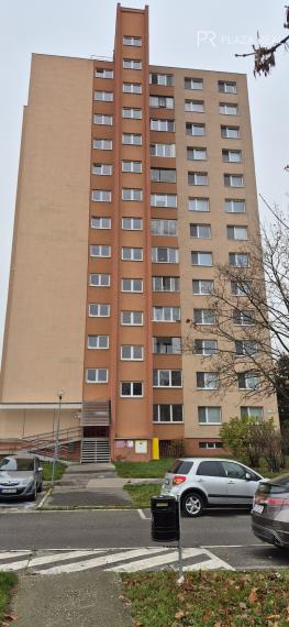 NA PREDAJ  3izbový slnečný priestranný byt s výhľadom na Bratislavu Podunajské Biskupice