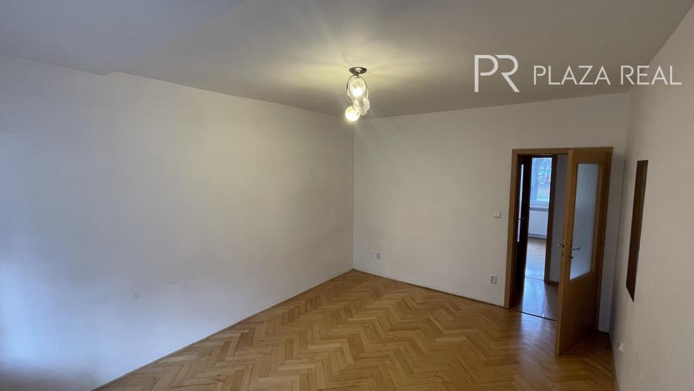 PREDAJ -  pekný, útulný 3 izb. byt v tichej zelenej časti Ružinova