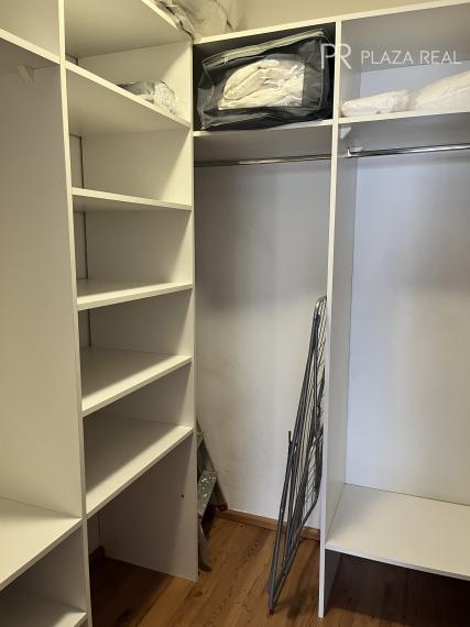 PRENÁJOM - Krásny 2 izbový veľký byt v centre mesta - Medená