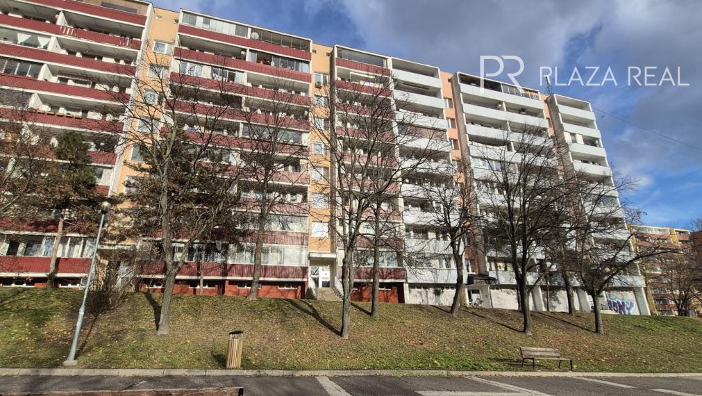 Predaj-veľmi pekný jednoizbový byt Bratislava Dúbravka, Landauova