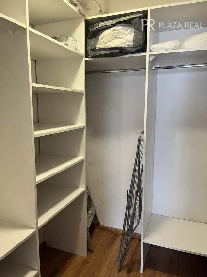 PRENÁJOM - Krásny 2 izbový veľký byt v centre mesta - Medená