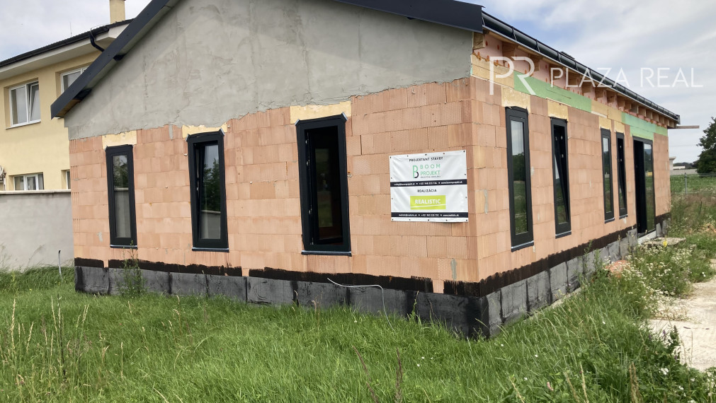 Banka ( Piešťany ), Predaj RD - holodom