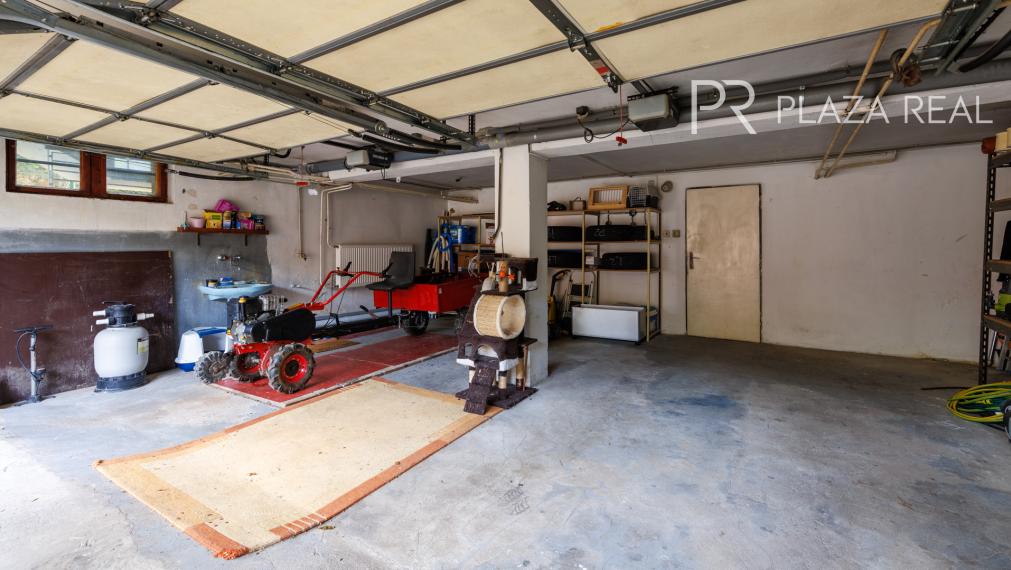 PREDAJ- priestranný rodinný dom s pekným pozemkom na Malodunajskej ul., BA-Vrakuňa