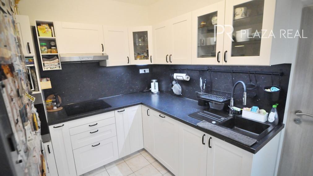 3 izbový byt - Nemčíkova, Dúbravka - Záluhy, krásne zelené prostredie, TOP lokalita, celková rekonštrukcia