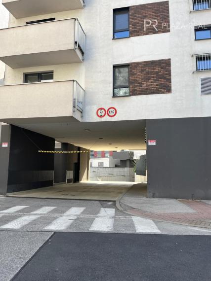 PRENÁJOM - Parkovacie miesto v podzemnej garáži - Žellova ulica