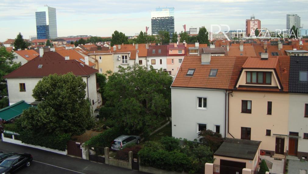 PRENÁJOM - Pekný priestranný 1 izbový byt na Letnej ulici