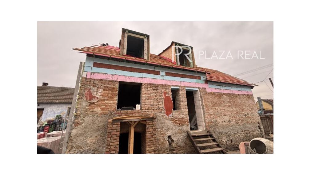 PREDAJ - Ponúkame na predaj kompletne prerobený Ľudový dom s krásnou klenbovou pivnicou