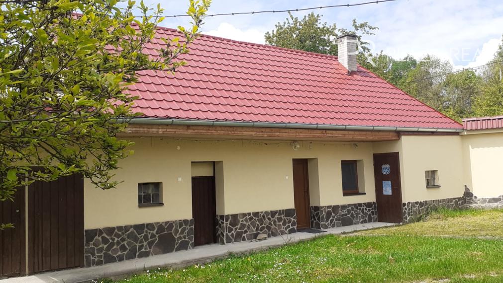 Predaj - Prašník rodinný dom-chalupa,  2721m2, okres Piešťany