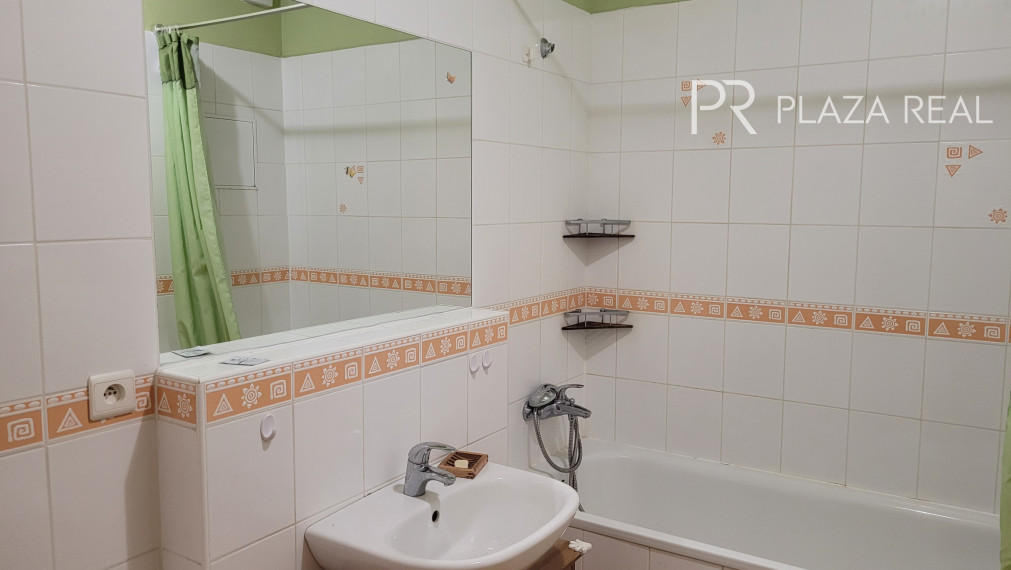 PRENÁJOM- 2 izb. byt s loggiou na Haburskej ul., BA-Ruzinov