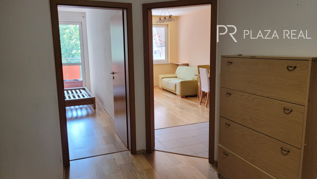 PRENÁJOM- 2 izb. byt s loggiou na Haburskej ul., BA-Ruzinov