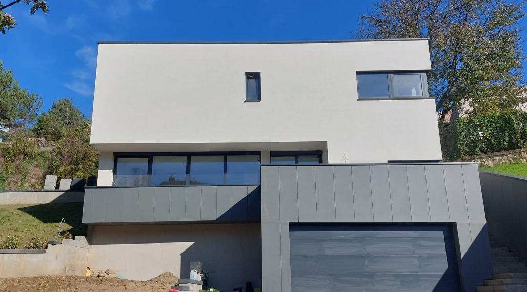 Devín, predaj RD na kľúč, novostavba, 9 árový pozemok, Dolnokorunská ulica