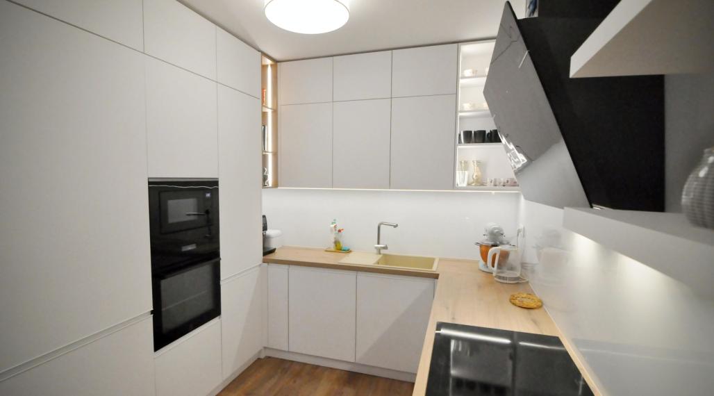 4 izbový byt v BORY Na Hrádzi, šarmantný, vzdušný, pivnica a garážové státie