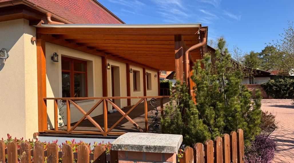 BALATON - moderná gastroprevádzka s investičným potenciálom - Zamárdi, BALATON