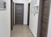 Novostavba samostatného moderného 4-izbového rodinného domu s terasou na pozemku 510 m² - fotografia 34