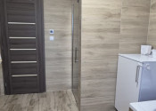 Novostavba samostatného moderného 4-izbového rodinného domu s terasou na pozemku 510 m² - fotografia 38
