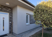 Novostavba samostatného moderného 4-izbového rodinného domu s terasou na pozemku 510 m² - fotografia 8