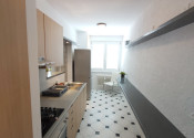 Predaj 3 izbového slnečného výnimočného bytu s vlastnou TERASOU a loggiou na ulici L. Fullu v Karlovej vsi. 80m2 byt+terasa 80m2+loggia6m2 - fotografia 22