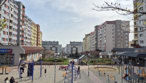 Predaj 3 izbového slnečného výnimočného bytu s vlastnou TERASOU a loggiou na ulici L. Fullu v Karlovej vsi. 80m2 byt+terasa 80m2+loggia6m2 - fotografia 26