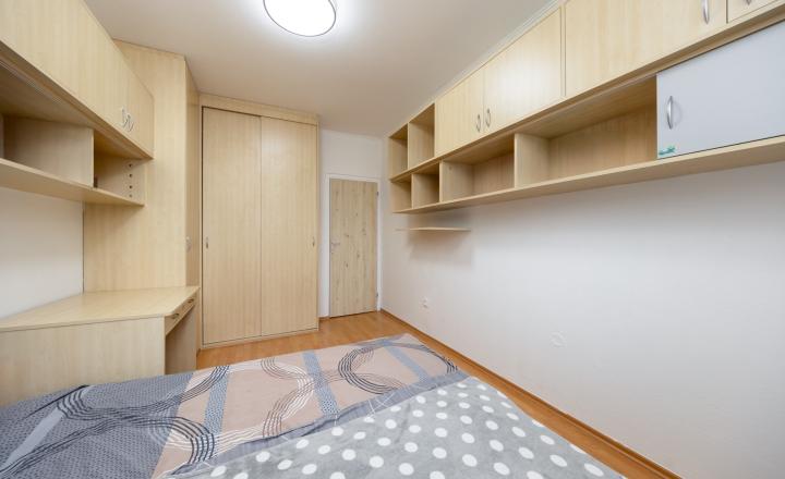 Predaj - 3-izbový svetlý byt, 64 m2, loggia 5m2, Matejkova ulica, Bratislava - Dlhé Diely - fotografia 3