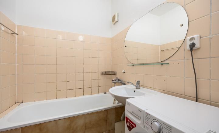 Predaj - 3-izbový svetlý byt, 64 m2, loggia 5m2, Matejkova ulica, Bratislava - Dlhé Diely - fotografia 9