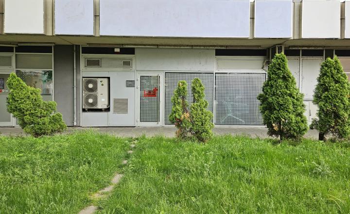 PREDAJ - Priestor vhodný na podnikanie vo výbornej lokalite - fotografia 6
