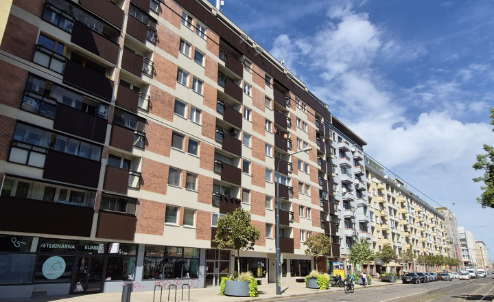 PREDAJ 2I BYTU V CENTRE MESTA