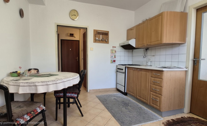 PREDAJ 2I BYTU V CENTRE MESTA - fotografia 13