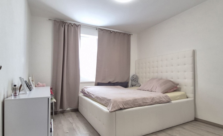 Novostavba samostatného moderného 4-izbového rodinného domu s terasou na pozemku 510 m² - fotografia 15