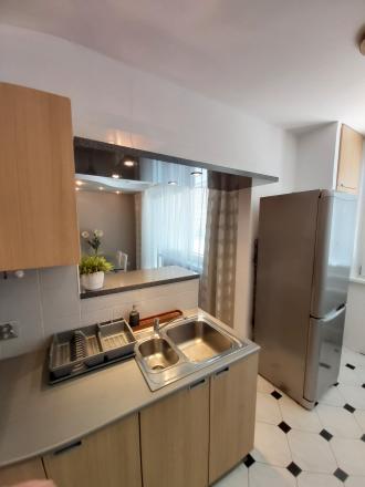 Predaj 3 izbového slnečného výnimočného bytu s vlastnou TERASOU a loggiou na ulici L. Fullu v Karlovej vsi. 80m2 byt+terasa 80m2+loggia6m2 - fotografia 9