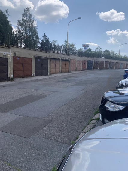 Predám garáž, Clementisova ulica - Furča
